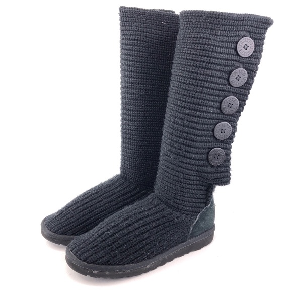 UGG Classic Cardy 5 Button Tall Knit Winter Boots 8